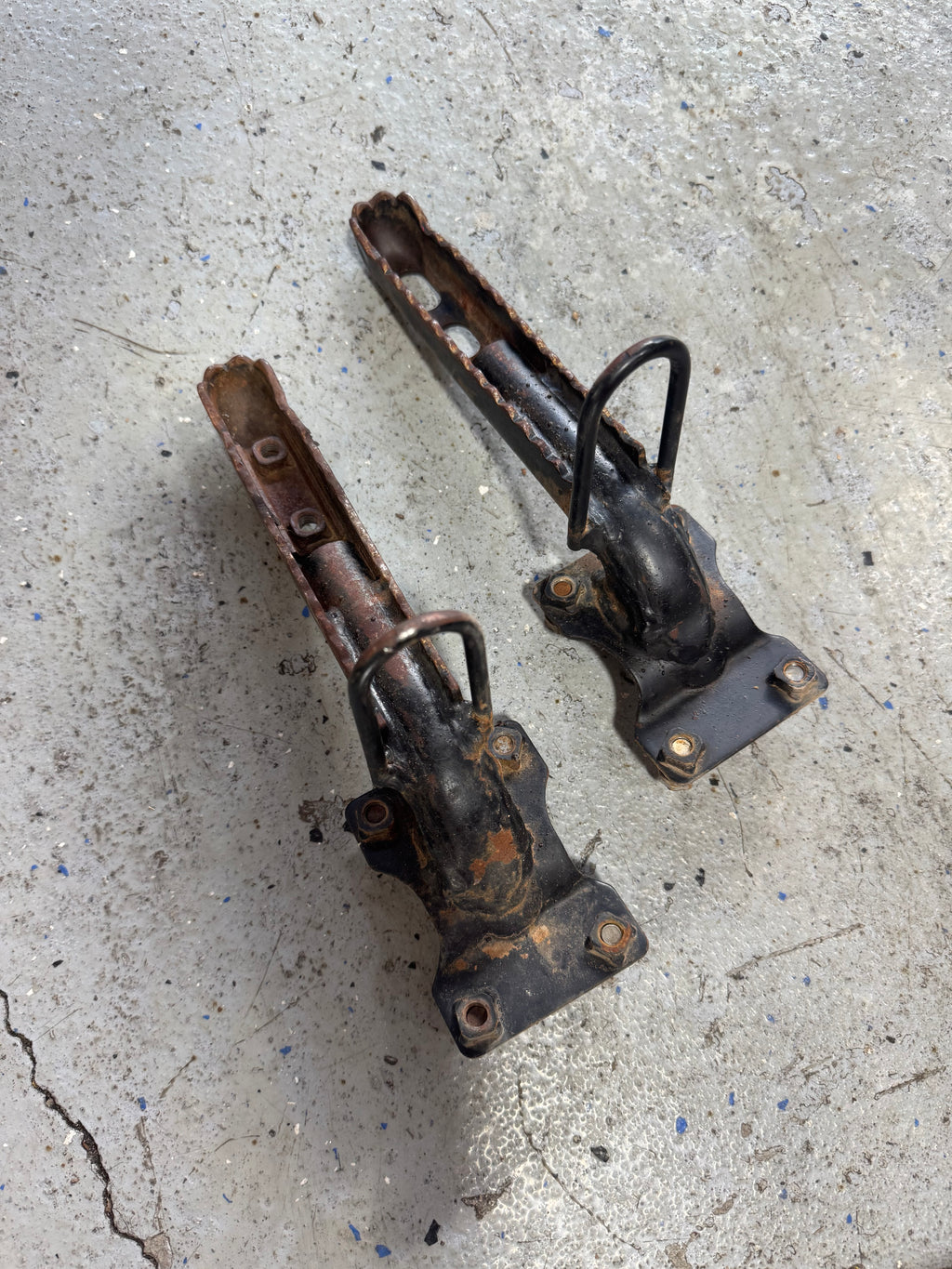 1989-2005 Kawasaki Bayou 4x4 Left Right Foot Rest Pegs