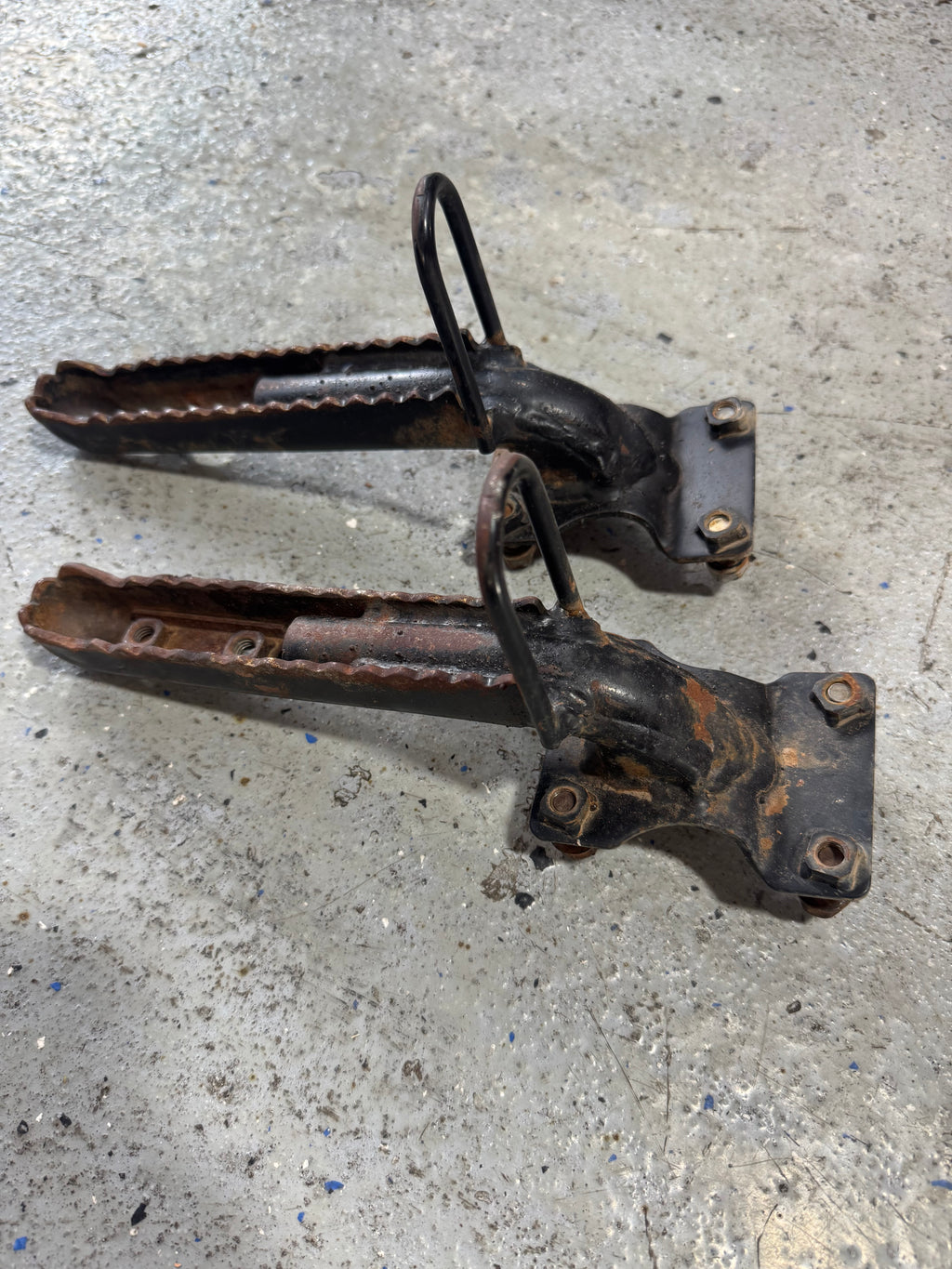 1989-2005 Kawasaki Bayou 4x4 Left Right Foot Rest Pegs