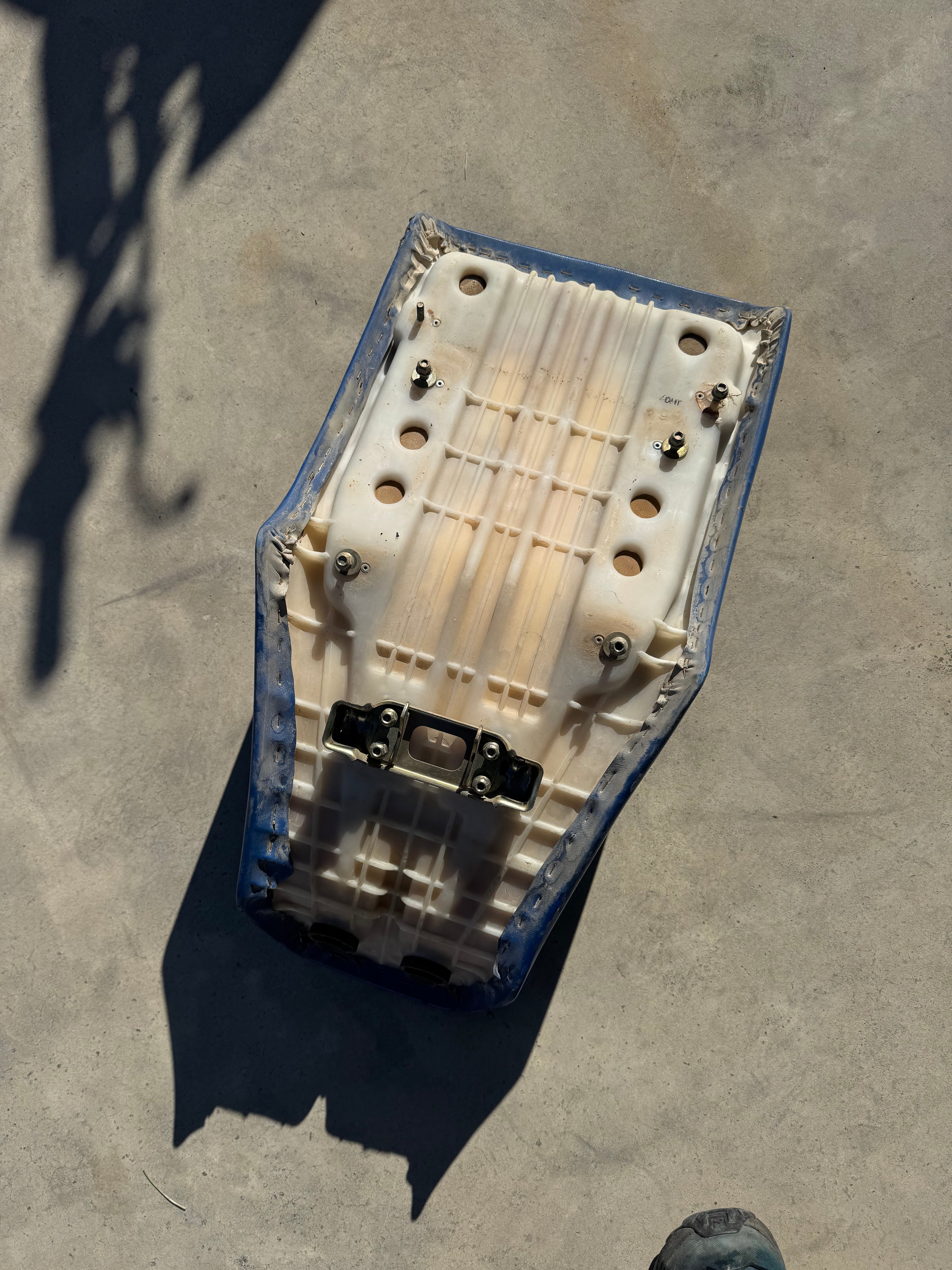 1986 Honda TRX125 Fourtrax 125 Used Blue Seat Small Tear